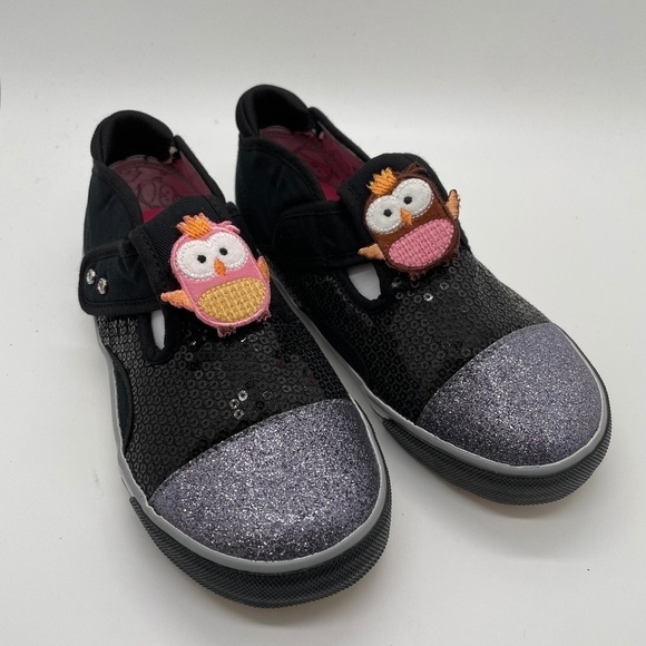 NIB dabuyu  Little Kid Girl Shoes Bedazzled Patch Hook and Loop Closure Owl. 13 - Picture 2 of 10